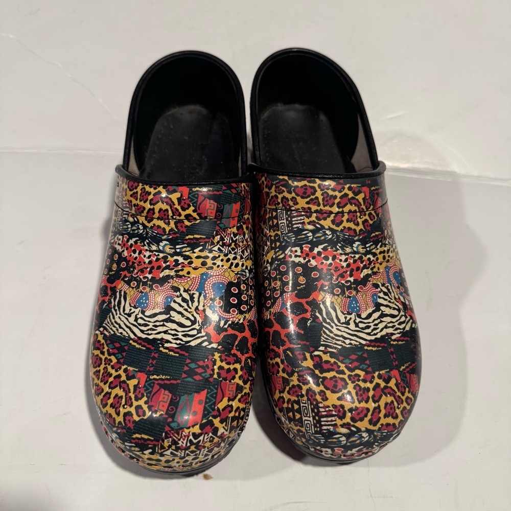 Bjork Professional Safari Multicolored Chic Swedish Nursing Clog Size 39